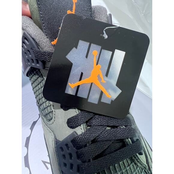 Undefeated x Air Jordan 4 Retro 2025 Deep Green/Clementine size 13 IB1519-200